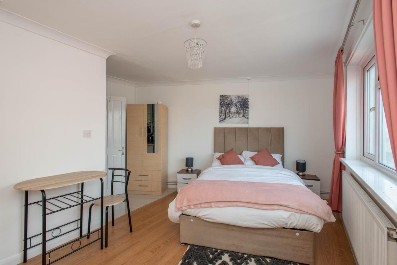Modern Apartments In Bromley, Greater London Near Tesco And Sundridge Park Station المظهر الخارجي الصورة